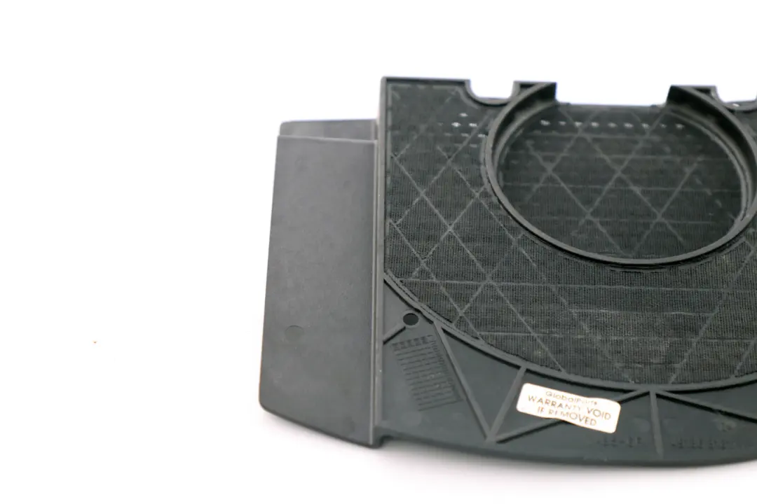 Osłona kratka głośnika maskownica lewa do BMW E65 o numerze 6907655 BMW E65 Osłona kratka głośnika maskownica lewa - SKU 6907655 - Numer Części 6907655