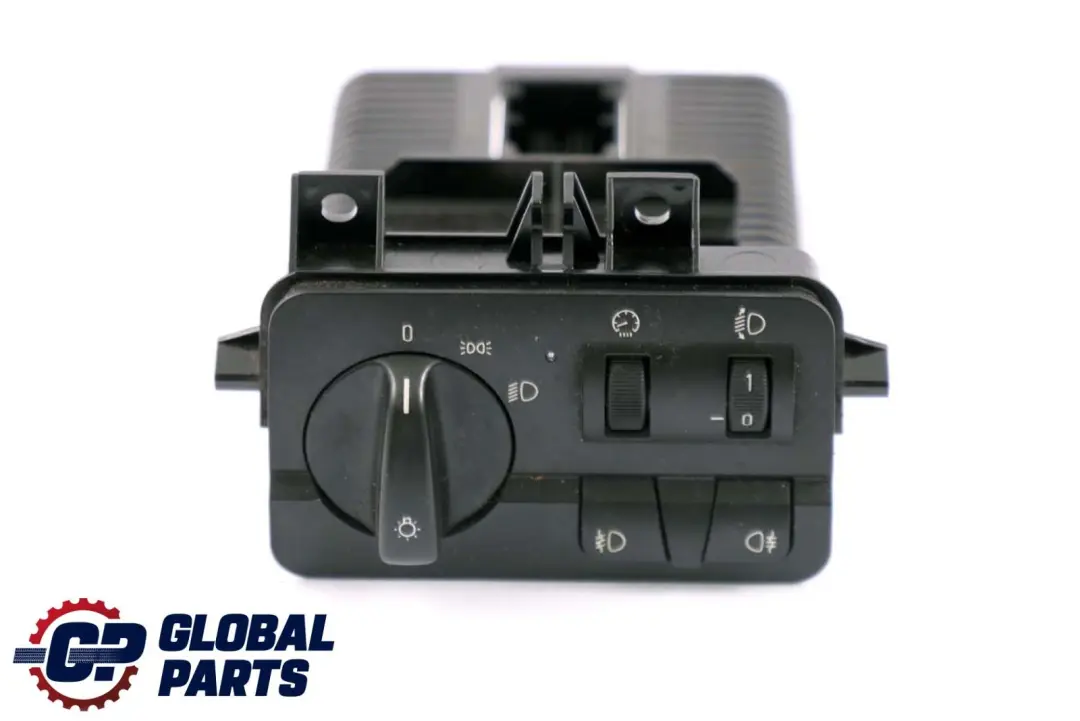 controllo Luce Faro Interruttore Unità Nero per BMW E46 Elemento di con numero di parte 6907947 BMW E46 Elemento di controllo Luce Faro Interruttore Unità Nero - SKU 6907947 - Numero di parte 6907947