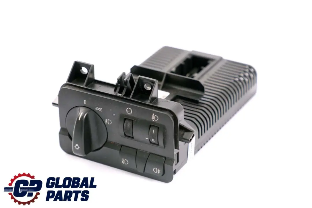 Control Element Light Headlight Switch Unit Black to BMW 3 Series E46 with Part number 6907947 BMW 3 Series E46 Control Element Light Headlight Switch Unit Black - SKU 6907947 - Part number 6907947