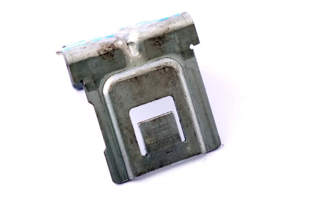 Bracket Holder For DWA Module Alarm System to BMW Z4 Series E85 with Part number 6908839 BMW Z4 Series E85 Bracket Holder For DWA Module Alarm System - SKU 6908839 - Part number 6908839