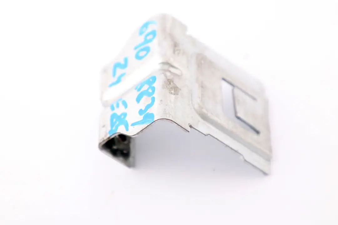 *BMW Z4 er E85 Halter DWA Diebstahlwarnanlage für mit Teilenummer 6908839 *BMW Z4 er E85 Halter DWA Diebstahlwarnanlage - SKU 6908839 - Teilenummer 6908839