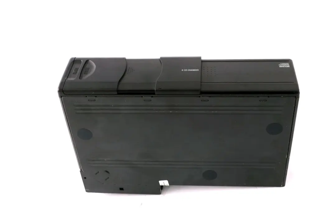 Cargador de 6 CD sin cargador para BMW Serie 5 E39 con número de pieza 6908948 BMW Serie 5 E39 Cargador de 6 CD sin cargador - SKU 6908948 - Número de pieza 6908948