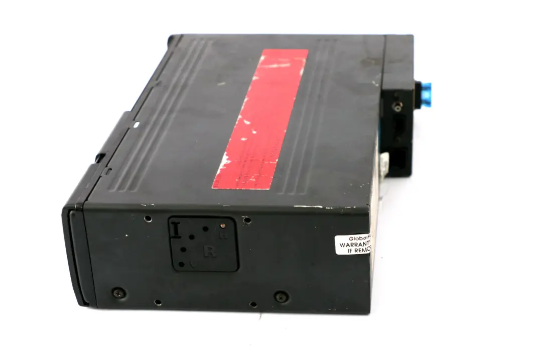 Série 5 E39 Changeur CD 6 disques sans magasin pour BMW à propos du numéro de pièce 6908948 BMW Série 5 E39 Changeur CD 6 disques sans magasin - SKU 6908948 - Numéro de pièce 6908948