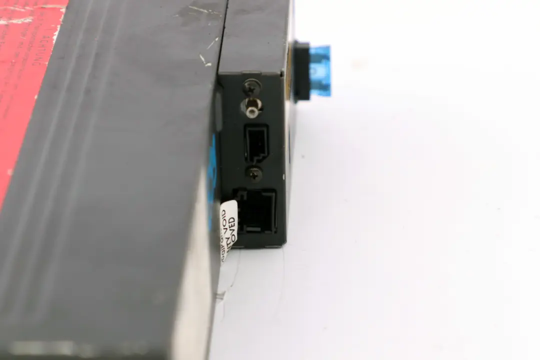 BMW E39 Zmieniarka Płyt Kompaktowych 6-CD Bez Magazynka - SKU 6908948 - Numer Części 6908948