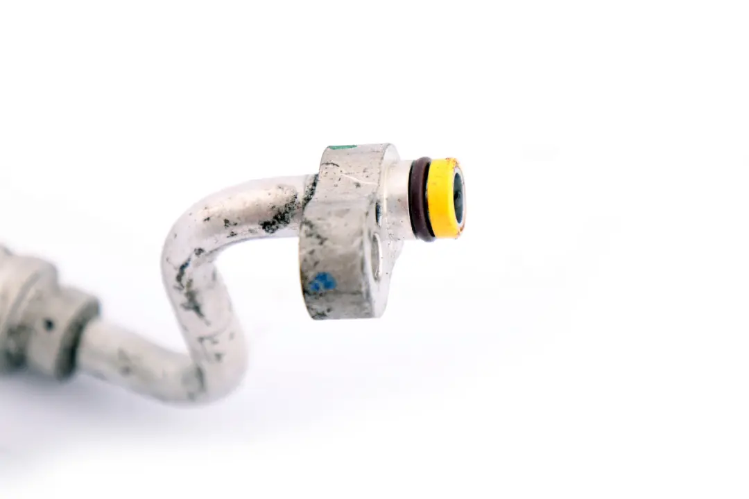 Przewód Rura Wąż Klimatyzacji do BMW Z4 E85 E86 o numerze 6909235 BMW Z4 E85 E86 Przewód Rura Wąż Klimatyzacji - SKU 6909235 - Numer Części 6909235