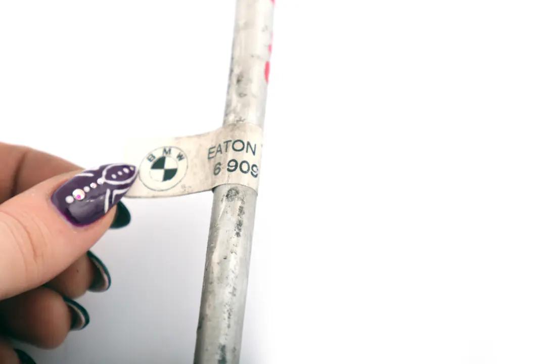 Reihe E85 Druckleitung Kondensator-Trockner 6453 für BMW Z4 mit Teilenummer 6909236 BMW Z4 Reihe E85 Druckleitung Kondensator-Trockner 6453 - SKU 6909236 - Teilenummer 6909236