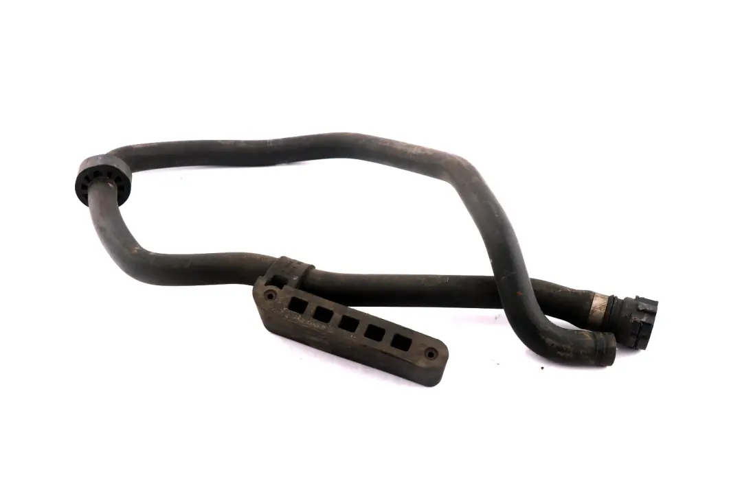 Tuyau de Fluide de Refroidissement Essence 6421 pour BMW Z4 Serie E85 à propos du numéro de pièce 6909241 BMW Z4 Serie E85 Tuyau de Fluide de Refroidissement Essence 6421 - SKU 6909241 - Numéro de pièce 6909241