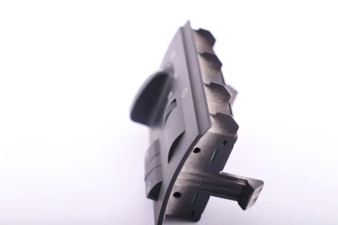 Faro Antiniebla Elemento De Control Lámpara Panel Interruptor para BMW X5 E53 con número de pieza 61316909775 BMW X5 E53 Faro Antiniebla Elemento De Control Lámpara Panel Interruptor - SKU 6909775 - Número de pieza 61316909775