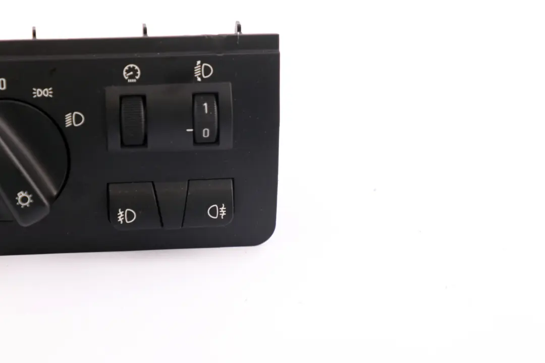 Control Element Light Switch to BMW X5 Series E53 with Part number 6909776 BMW X5 Series E53 Control Element Light Switch - SKU 6909776 - Part number 6909776