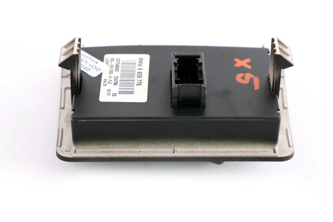 Unita Controllo Luce 6 per BMW X5 E53 con numero di parte 6909776 BMW X5 E53 Unita Controllo Luce 6 - SKU 6909776 - Numero di parte 6909776
