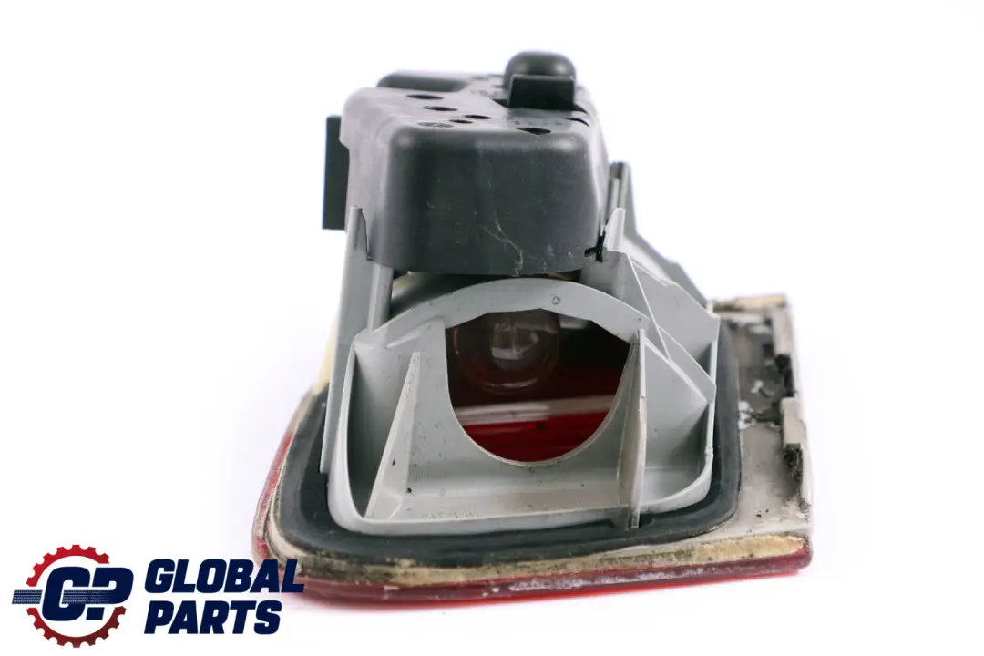Inner Tail Light Lamp Left N/S to BMW 3 Series E46 with Part number 6910537 BMW 3 Series E46 Inner Tail Light Lamp Left N/S - SKU 6910537 - Part number 6910537