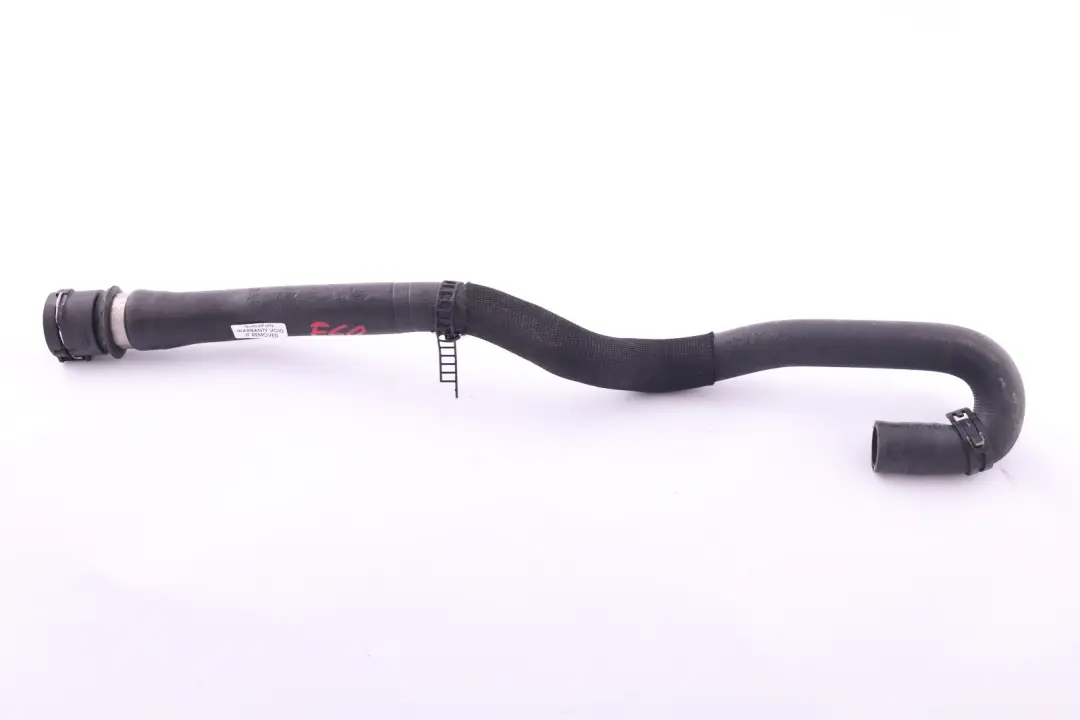 Tubo Zusatzwasserpumpe-Wasserventil per BMW E60 E61 E63 E64 con numero di parte 6911000 BMW E60 E61 E63 E64 Tubo Zusatzwasserpumpe-Wasserventil - SKU 6911000 - Numero di parte 6911000