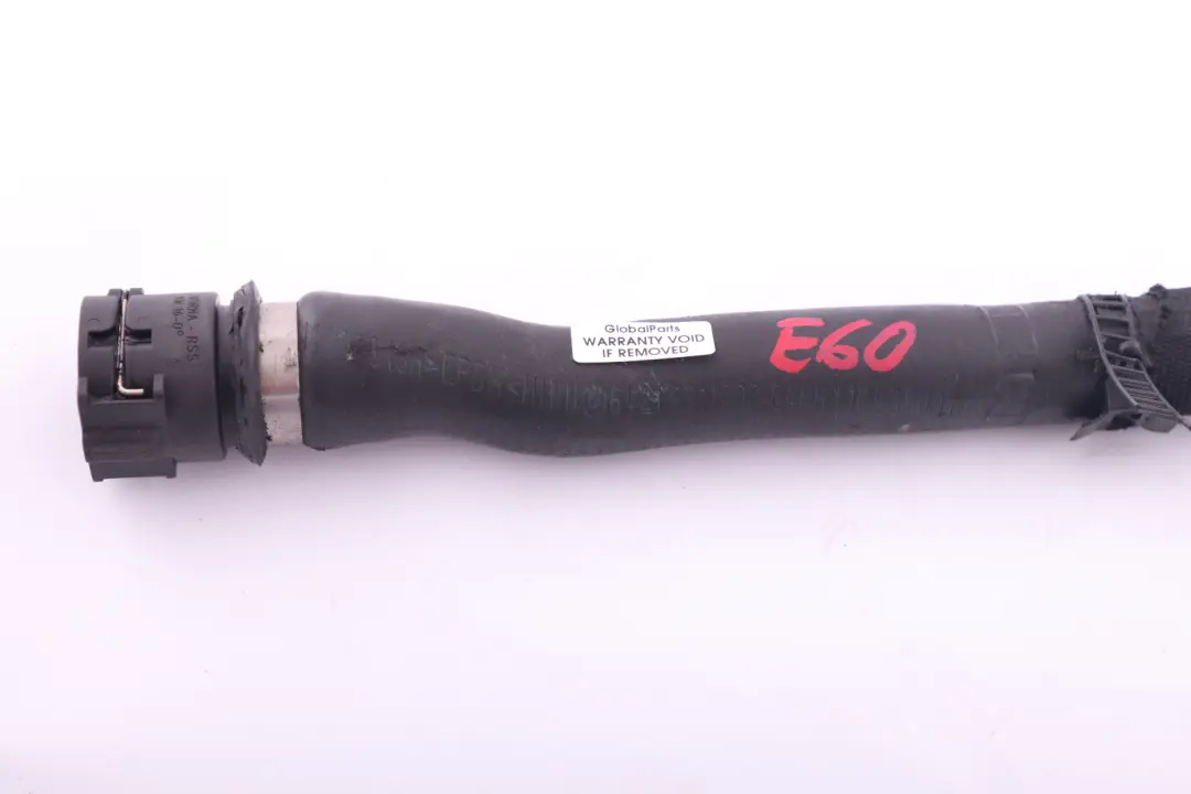 Tubo Zusatzwasserpumpe-Wasserventil per BMW E60 E61 E63 E64 con numero di parte 6911000 BMW E60 E61 E63 E64 Tubo Zusatzwasserpumpe-Wasserventil - SKU 6911000 - Numero di parte 6911000