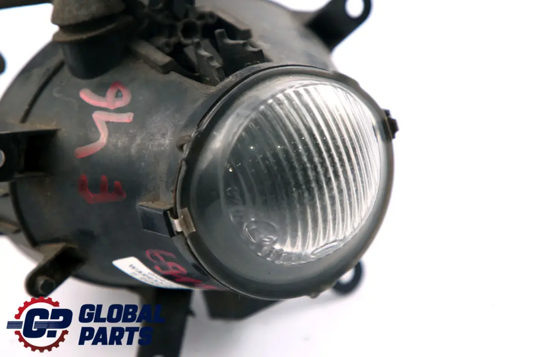 Luz Antiniebla Faro Parachoques para BMW E46 con número de pieza 6911007 BMW E46 Luz Antiniebla Faro Parachoques - SKU 6911007 - Número de pieza 6911007