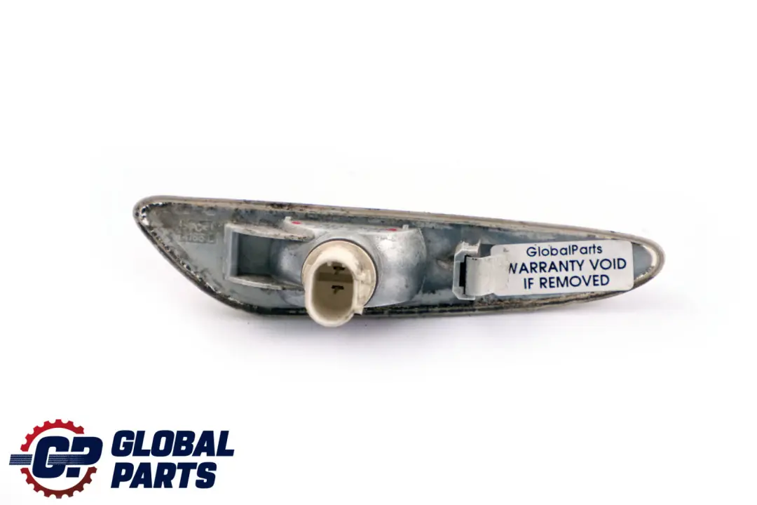 Lado Izquierdo Piloto Intermitente Adicional Blanco para BMW E46 con número de pieza 7165915 BMW E46 Lado Izquierdo Piloto Intermitente Adicional Blanco - SKU 6911371 - Número de pieza 7165915