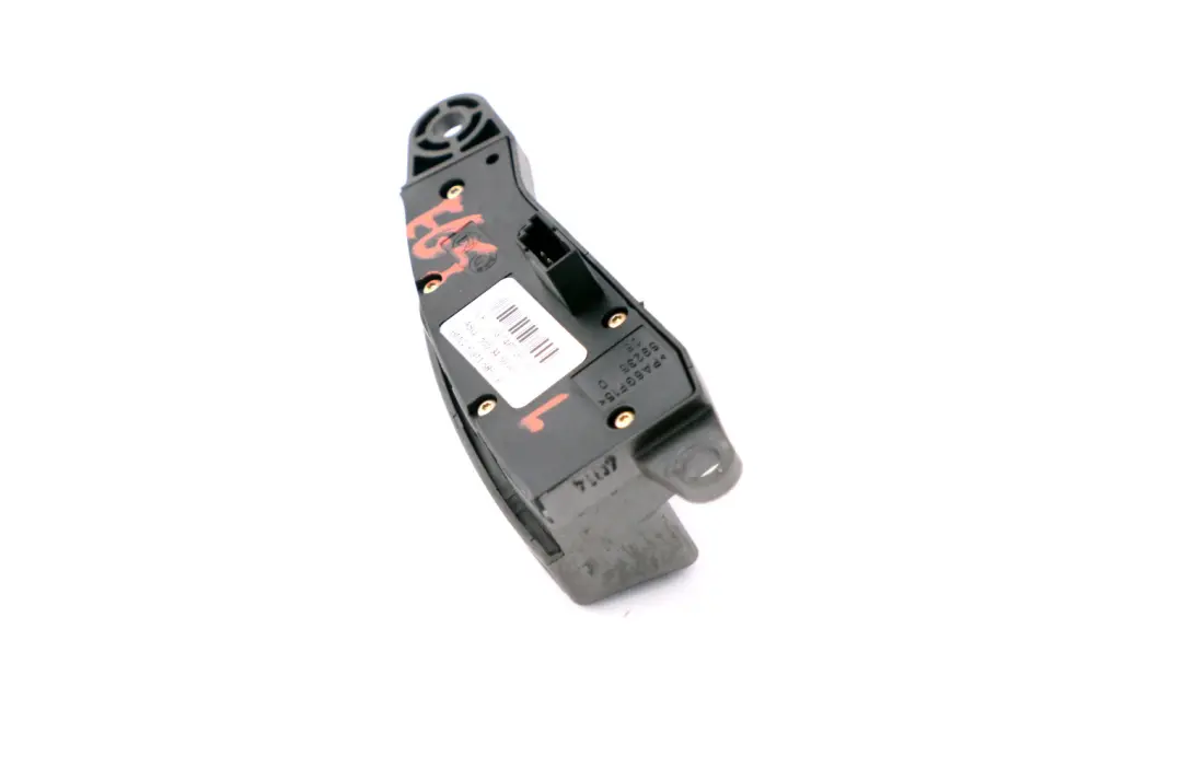 Interruttore Mfl SX 6131 per BMW E65 E66 con numero di parte 6911585 BMW E65 E66 Interruttore Mfl SX 6131 - SKU 6911585 - Numero di parte 6911585