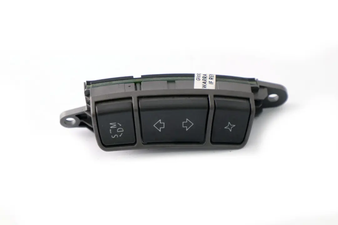Mulifuncion Volante Boton De Control Interruptor Derecho para BMW E65 con número de pieza 6911586 BMW E65 Mulifuncion Volante Boton De Control Interruptor Derecho - SKU 6911586 - Número de pieza 6911586