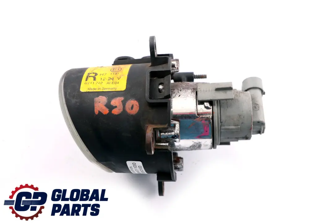 Fendinebbia Lampada Destra O/S per Mini Cooper One R50 R52 R53 con numero di parte 6925049 Mini Cooper One R50 R52 R53 Fendinebbia Lampada Destra O/S - SKU 6911722 - Numero di parte 6925049