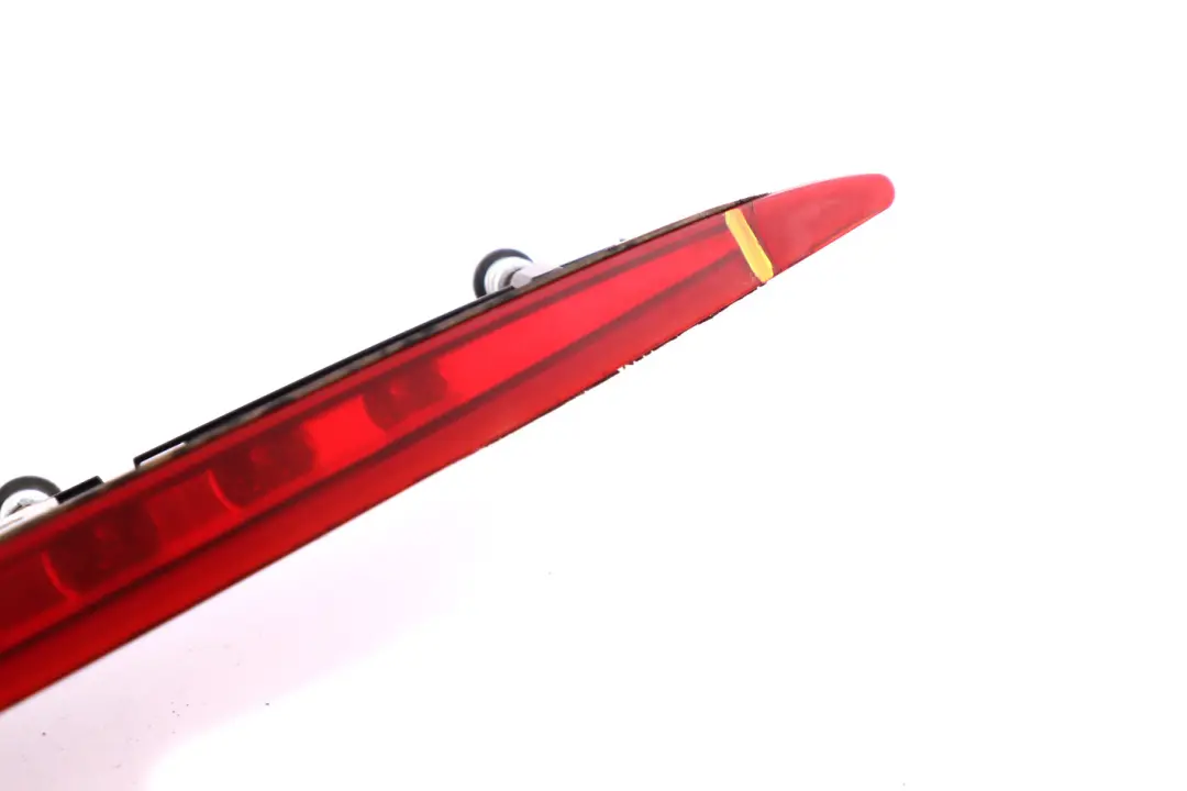 Dritte Bremsleuchte Hinten 6325 für BMW E64 Cabrio mit Teilenummer 6911909 BMW E64 Cabrio Dritte Bremsleuchte Hinten 6325 - SKU 6911909 - Teilenummer 6911909