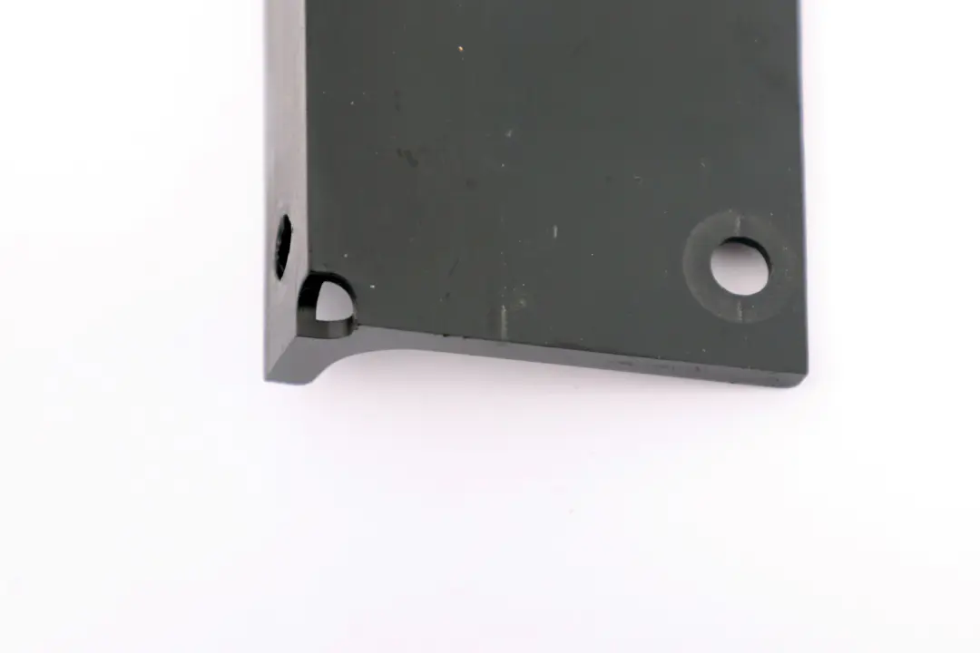 Bracket Antenna Amplifier Mount to BMW Z4 Series E85 E86 with Part number 6912242 BMW Z4 Series E85 E86 Bracket Antenna Amplifier Mount - SKU 6912242 - Part number 6912242