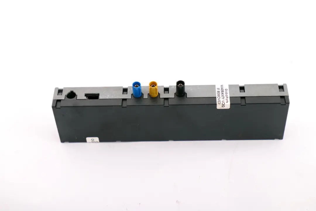 Antenna Amplificatore Diversità per BMW E46 Z4 E85 E86 con numero di parte 6912817 BMW E46 Z4 E85 E86 Antenna Amplificatore Diversità - SKU 6912817 - Numero di parte 6912817