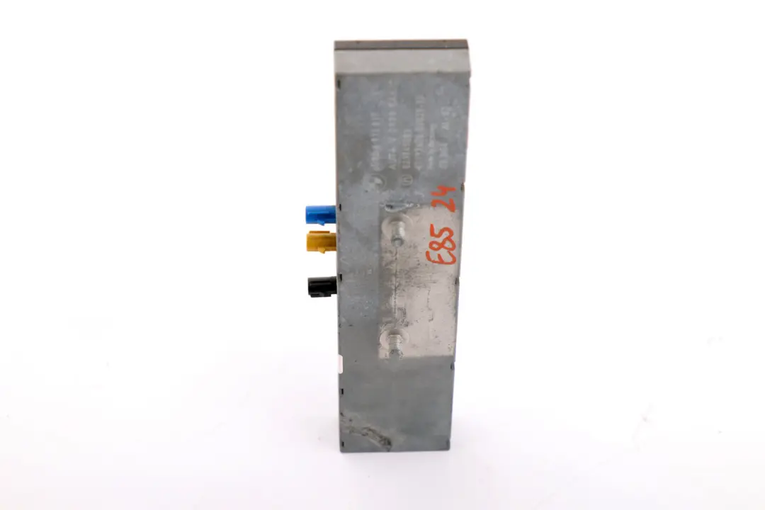 Amplificateur D'Antenne Diversity pour BMW E46 Z4 E85 E86 à propos du numéro de pièce 6912817 BMW E46 Z4 E85 E86 Amplificateur D'Antenne Diversity - SKU 6912817 - Numéro de pièce 6912817