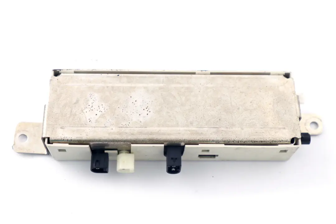 Radio Antenna Amplifier Diversity 434 MHZ to BMW 3 Series E46 with Part number 6912818 BMW 3 Series E46 Radio Antenna Amplifier Diversity 434 MHZ - SKU 6912818 - Part number 6912818