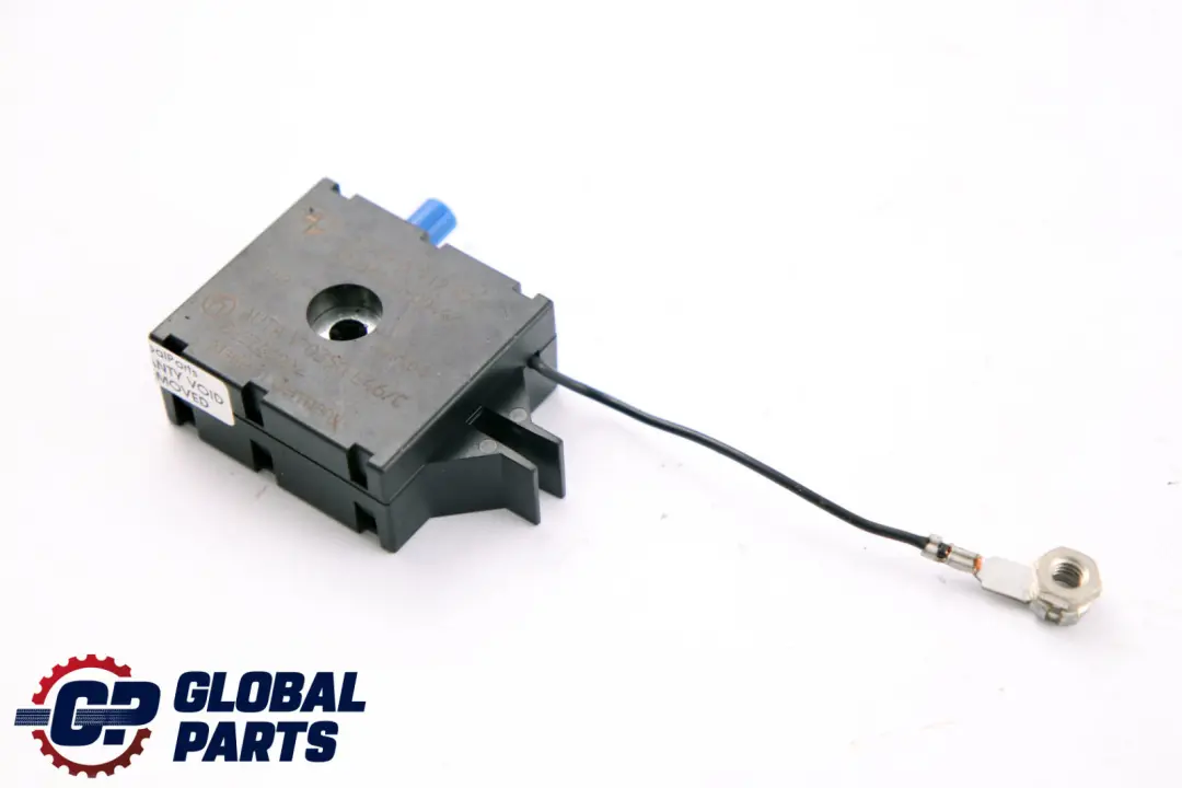 BMW E46 Rear Antenna Aerial Amplifier AM/FM - SKU 6912824 - Part number 6912824