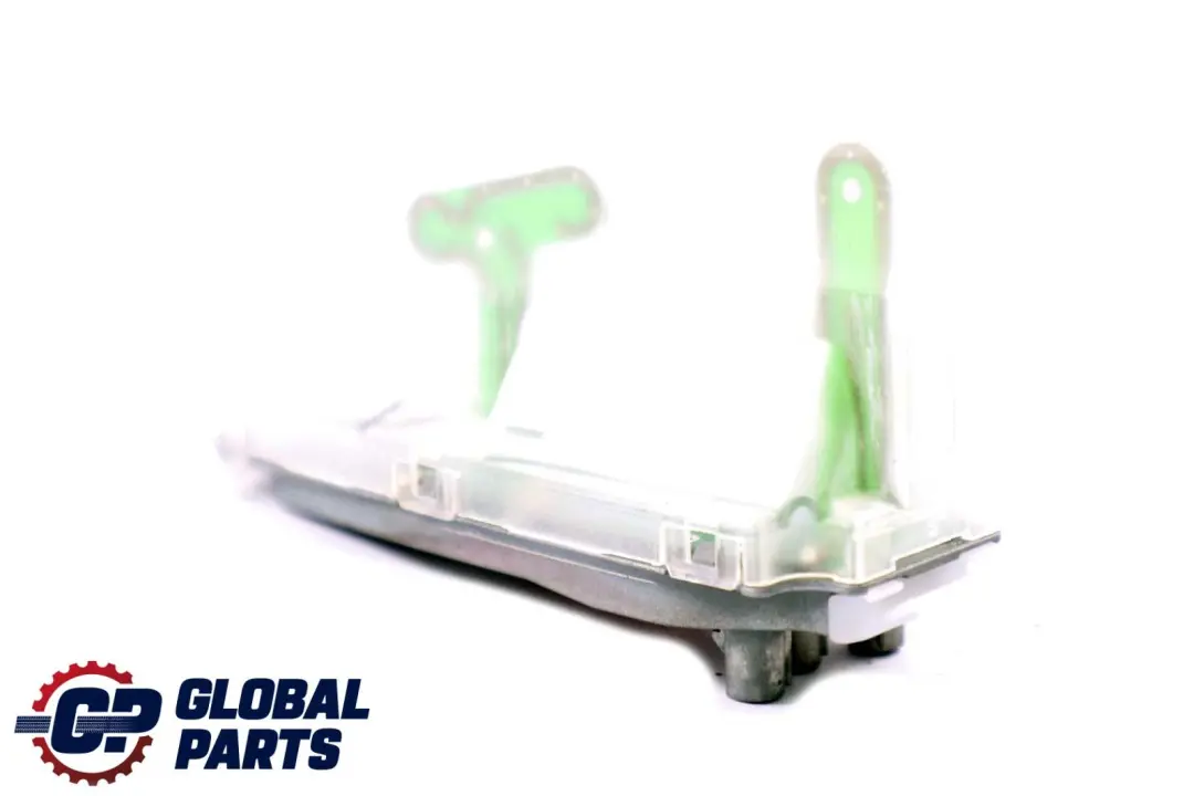 Antenna Esterna Sul Tetto 6957346 per BMW E60 E61 LCI con numero di parte 65206913286 BMW E60 E61 LCI Antenna Esterna Sul Tetto 6957346 - SKU 6913286 - Numero di parte 65206913286