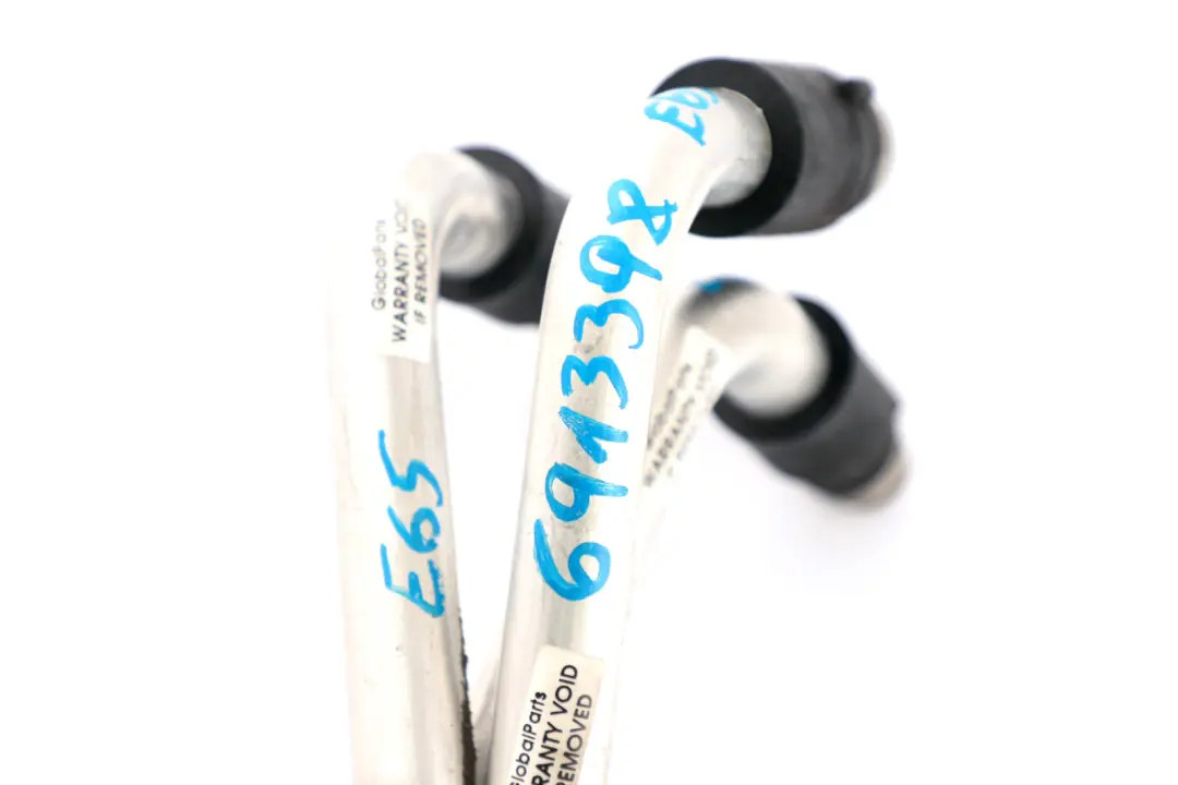 Set Triplo Tubo Radiatore Riscaldatore per BMW E65 E66 E67 con numero di parte 6913398 BMW E65 E66 E67 Set Triplo Tubo Radiatore Riscaldatore - SKU 6913398 - Numero di parte 6913398