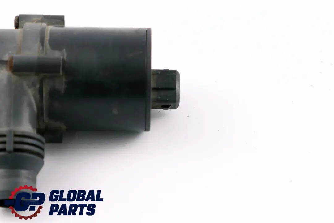 Série X5 E53 3.0I M54 Pompe À Eau Supplémentaire pour BMW à propos du numéro de pièce 6913489 BMW Série X5 E53 3.0I M54 Pompe À Eau Supplémentaire - SKU 6913489 - Numéro de pièce 6913489