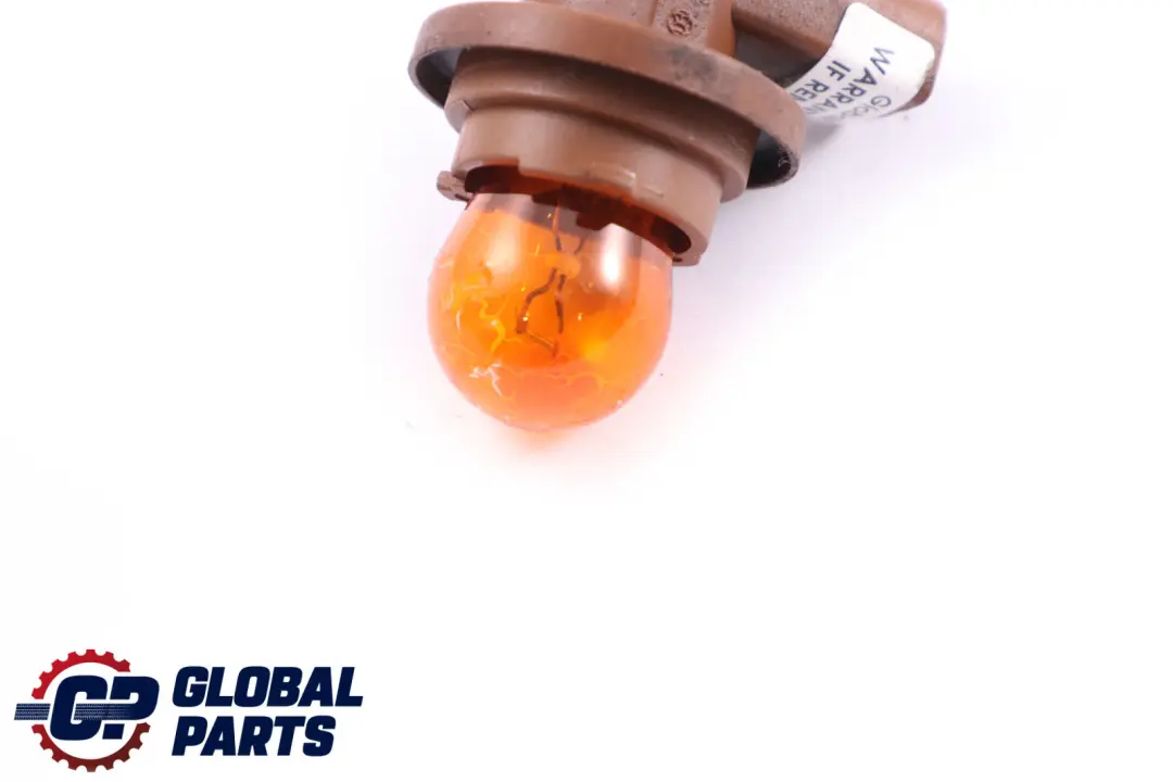 Socket Lampada Freccia Destra 6313 per BMW E46 con numero di parte 6914168 BMW E46 Socket Lampada Freccia Destra 6313 - SKU 6914168 - Numero di parte 6914168