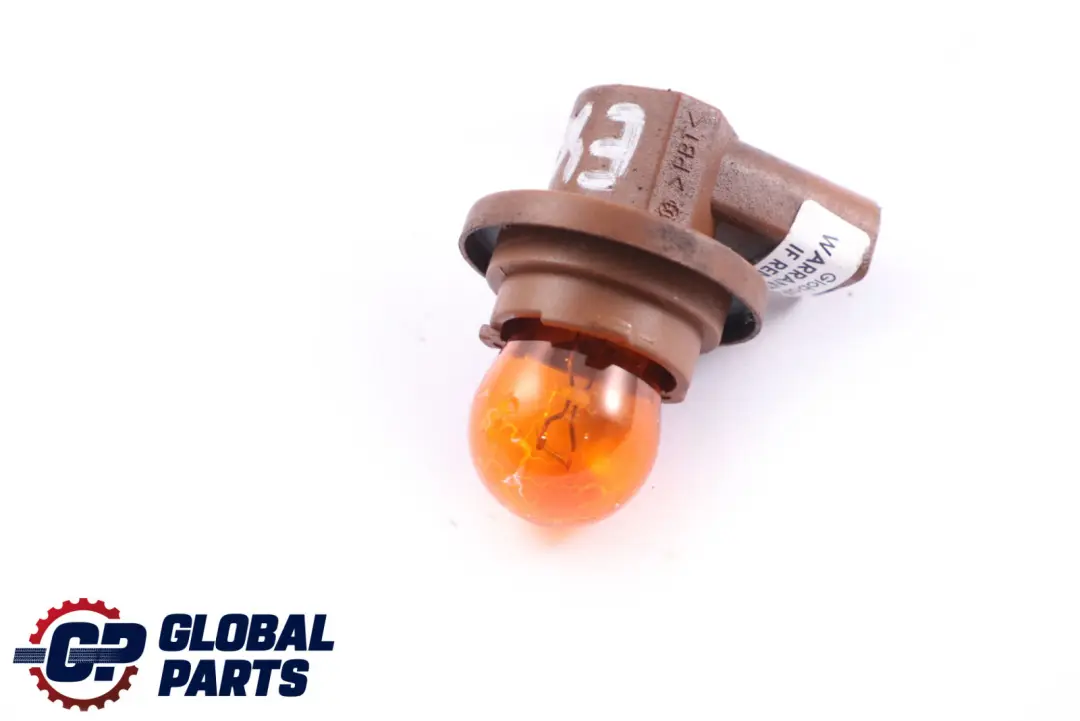 Socket Lampada Freccia Destra 6313 per BMW E46 con numero di parte 6914168 BMW E46 Socket Lampada Freccia Destra 6313 - SKU 6914168 - Numero di parte 6914168