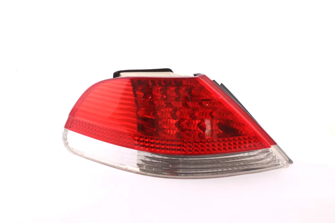 BMW 7 er E65 E66 E67 Heckleuchte Seitenwand Links Weiss - SKU 6914285 - Teilenummer 6914285