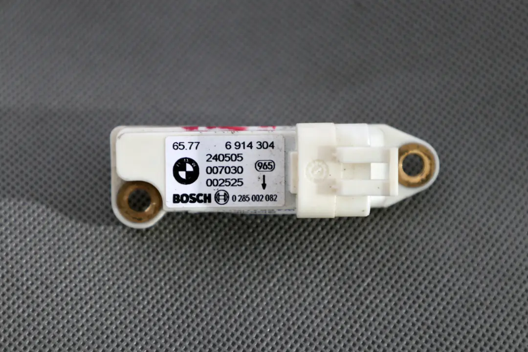 Side Airbag Impact Sensor to BMW Mini Cooper One R50 R52 Cabrio R53 with Part number 6914304 BMW Mini Cooper One R50 R52 Cabrio R53 Side Airbag Impact Sensor - SKU 6914304 - Part number 6914304