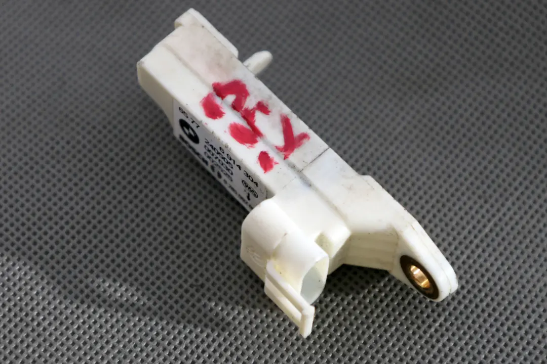 Sensor De impacto del airbag lateral para Mini Cooper One R50 R52 Cabrio R53 con número de pieza 6914304 Mini Cooper One R50 R52 Cabrio R53 Sensor De impacto del airbag lateral - SKU 6914304 - Número de pieza 6914304