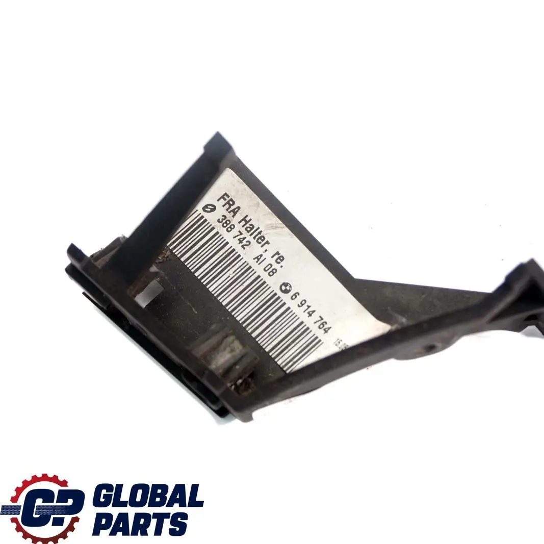 Indiactor Blinker Mount Bracket Front Right O/S to BMW 3 Series E46 with Part number 6914764 BMW 3 Series E46 Indiactor Blinker Mount Bracket Front Right O/S - SKU 6914764 - Part number 6914764