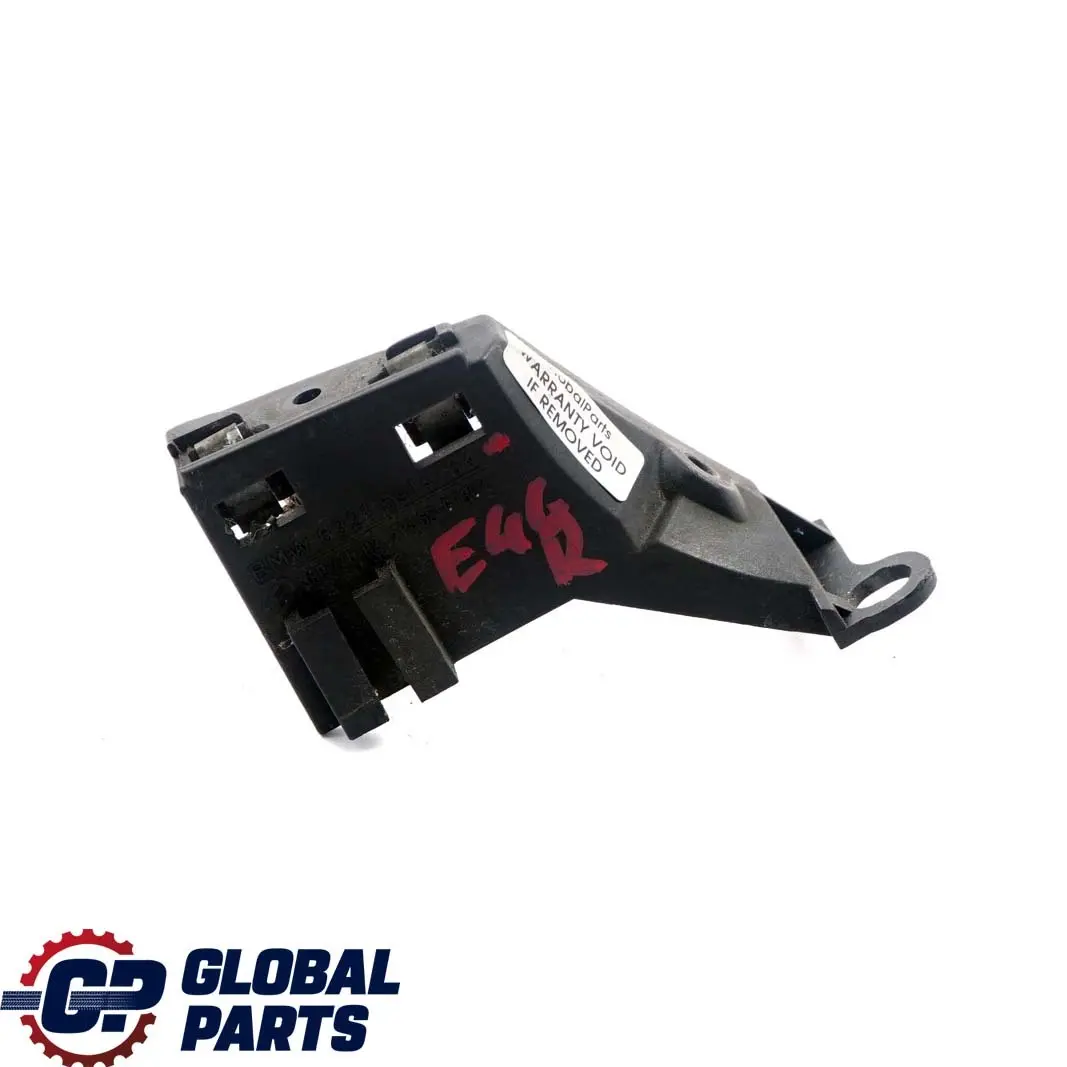 Indiactor Blinker Mount Bracket Front Right O/S to BMW 3 Series E46 with Part number 6914764 BMW 3 Series E46 Indiactor Blinker Mount Bracket Front Right O/S - SKU 6914764 - Part number 6914764