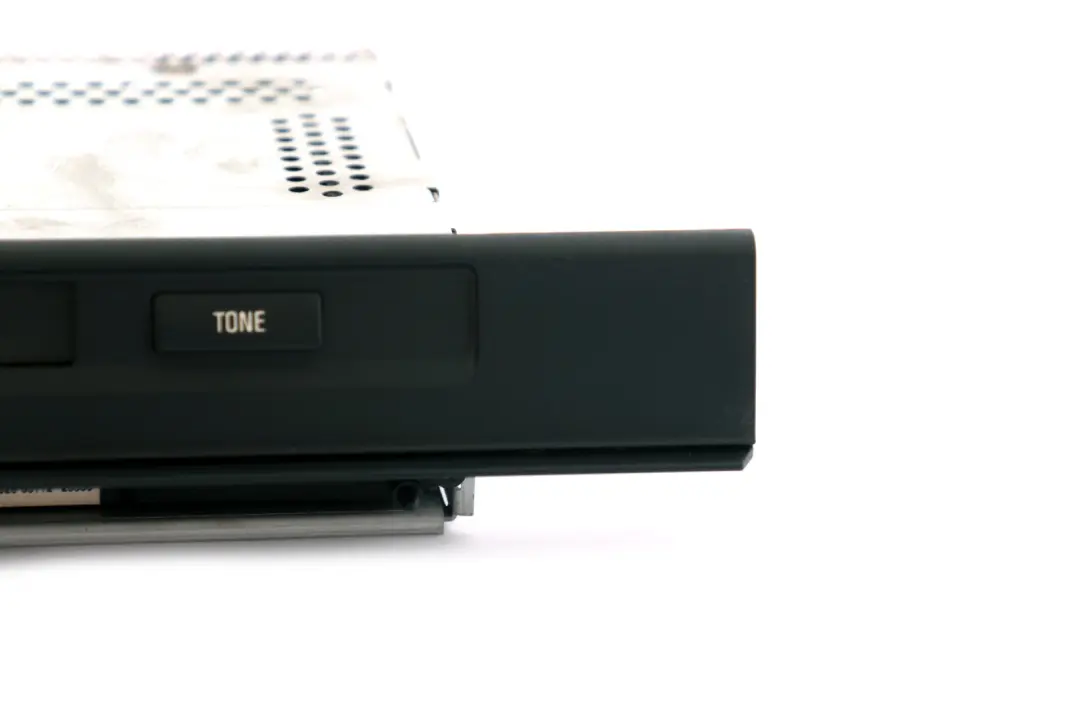 Radio BMW Business Cassette Player 6512 für BMW X5 er E53 mit Teilenummer 6914867 BMW X5 er E53 Radio BMW Business Cassette Player 6512 - SKU 6914867 - Teilenummer 6914867