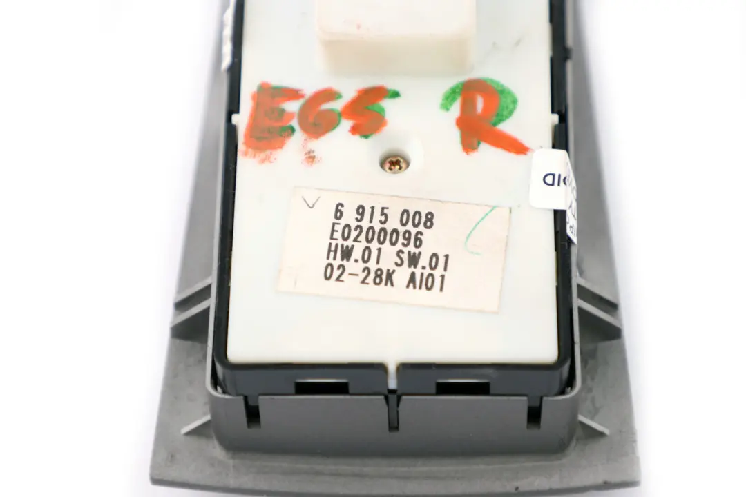 Interruttore Alzacristalli BMW E65 E66 Porta Lato Destro per con numero di parte 6915008 Interruttore Alzacristalli BMW E65 E66 Porta Lato Destro - SKU 6915008-1 - Numero di parte 6915008