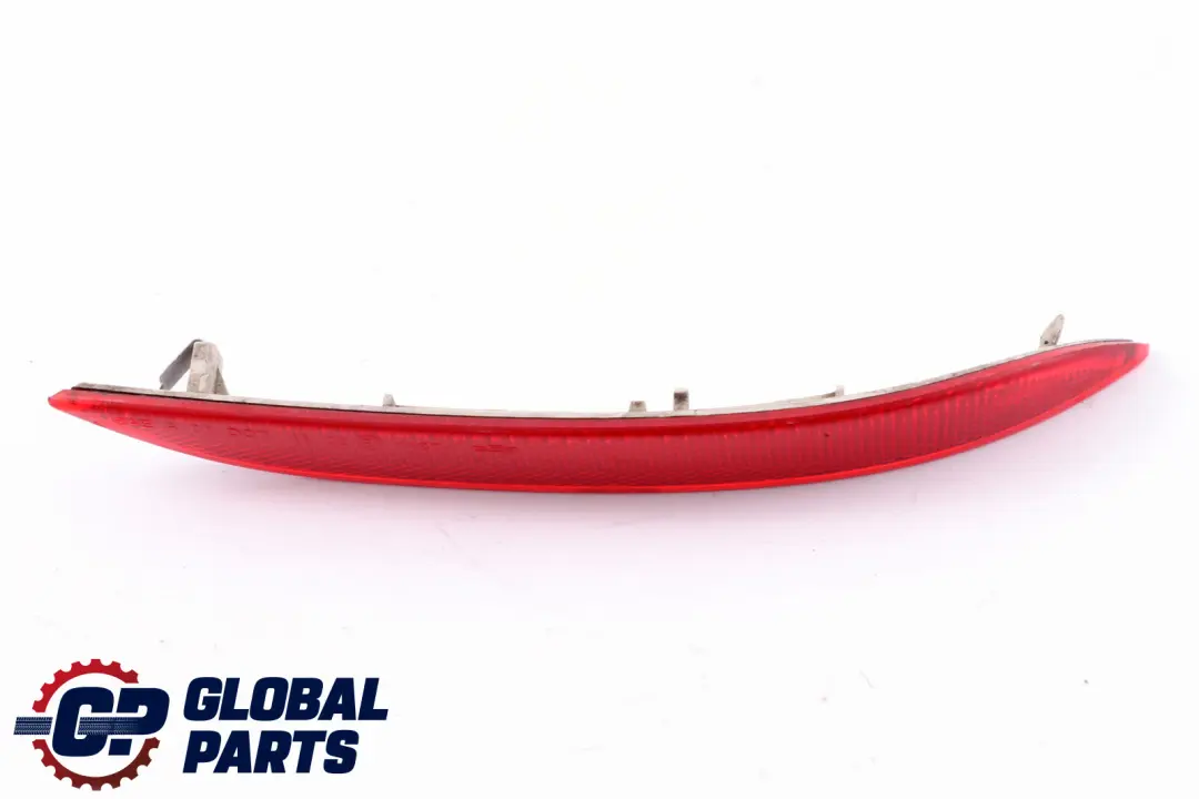 *BMW 5 Reihe E60 E61 Heckstoßstange Reflex Reflektor Hinten Rechts für mit Teilenummer 6915040 *BMW 5 Reihe E60 E61 Heckstoßstange Reflex Reflektor Hinten Rechts - SKU 6915040 - Teilenummer 6915040