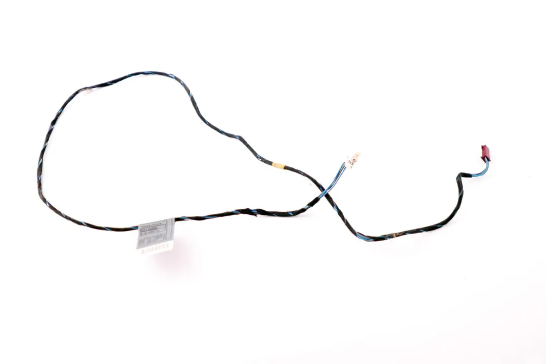 Adapter Lead Rear Seat Wiring to BMW 7 Series E65 E66 with Part number 6915089 BMW 7 Series E65 E66 Adapter Lead Rear Seat Wiring - SKU 6915089 - Part number 6915089