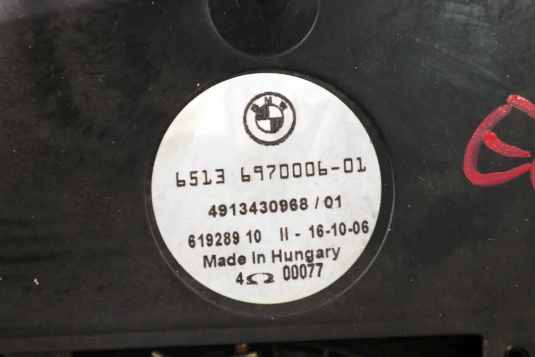BMW E65 E66 E67 Altavoz central de graves Subwoofer derecho - SKU 6915158 - Número de pieza 6915158