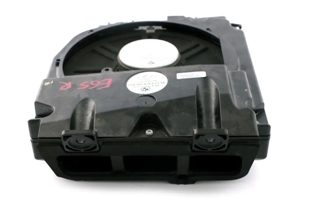 Altavoz central de graves Subwoofer derecho para BMW E65 E66 E67 con número de pieza 6915158 BMW E65 E66 E67 Altavoz central de graves Subwoofer derecho - SKU 6915158 - Número de pieza 6915158