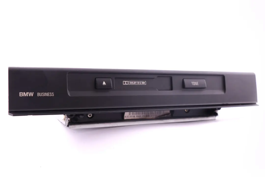 Radio BMW Business Lettore di cassette 6512 per BMW X5 E53 con numero di parte 6915689 BMW X5 E53 Radio BMW Business Lettore di cassette 6512 - SKU 6915689 - Numero di parte 6915689