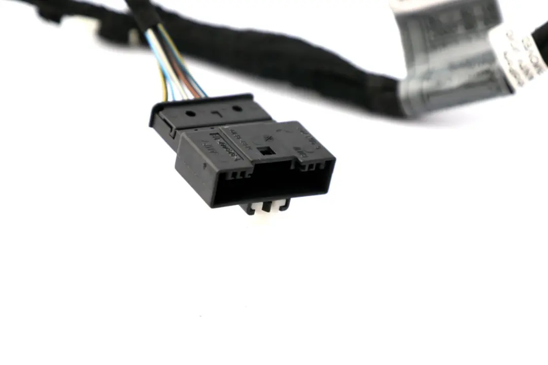 Wiring Cable Electrical System to BMW 7 Series E65 E66 Rear Seat with Part number 6915999 BMW 7 Series E65 E66 Rear Seat Wiring Cable Electrical System - SKU 6915999 - Part number 6915999