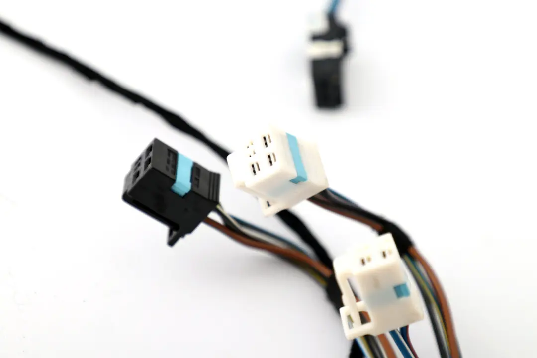 Wiring Cable Electrical System to BMW 7 Series E65 E66 Rear Seat with Part number 6915999 BMW 7 Series E65 E66 Rear Seat Wiring Cable Electrical System - SKU 6915999 - Part number 6915999