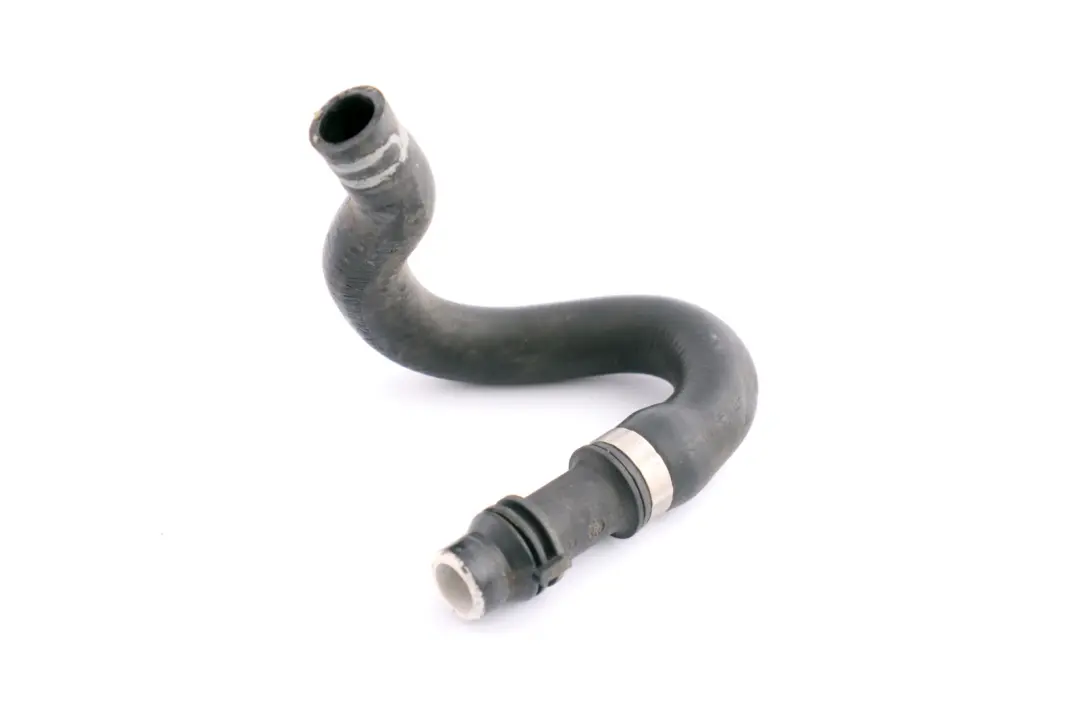 Przewód Wąż Rura Wody do BMW E60 E61 E63 E64 o numerze 6916090 BMW E60 E61 E63 E64 Przewód Wąż Rura Wody - SKU 6916090 - Numer Części 6916090
