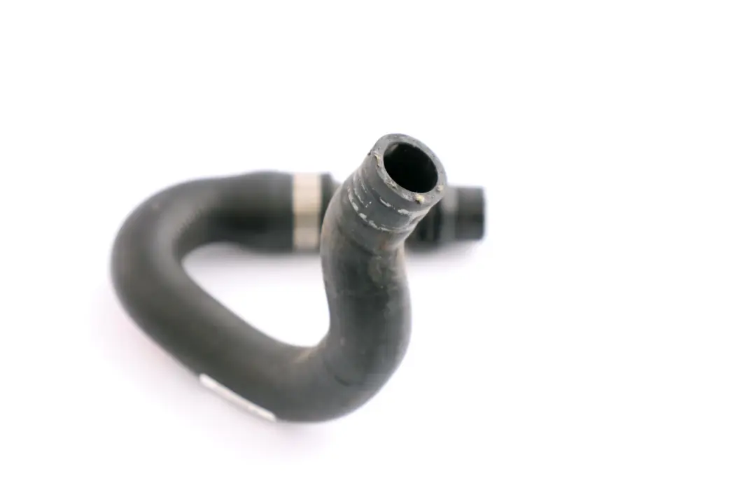 Pipe Hose For Radiator And Engine Return to BMW 5 6 Series E60 E61 E63 E64 with Part number 6916090 BMW 5 6 Series E60 E61 E63 E64 Pipe Hose For Radiator And Engine Return - SKU 6916090 - Part number 6916090