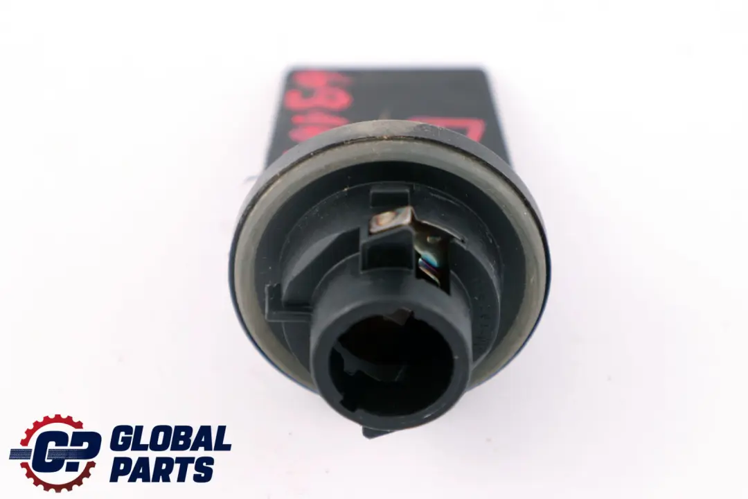Bulb Socket Turn Indicator to BMW X5 E53 E60 M5 E60N E61 E61N E65 E66 with Part number 6916102 BMW X5 E53 E60 M5 E60N E61 E61N E65 E66 Bulb Socket Turn Indicator - SKU 6916102 - Part number 6916102